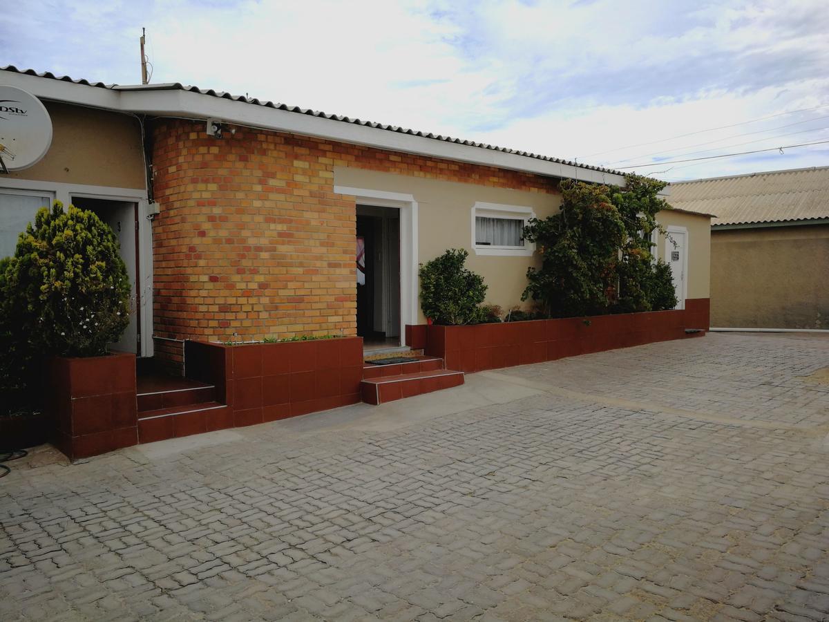Villelodge Accommodation Lüderitz Exterior foto